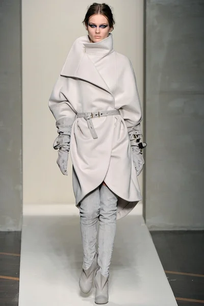 Look 5